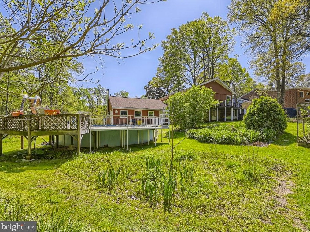 1825 Cedar Dr, Severn MD  21144-1005 exterior