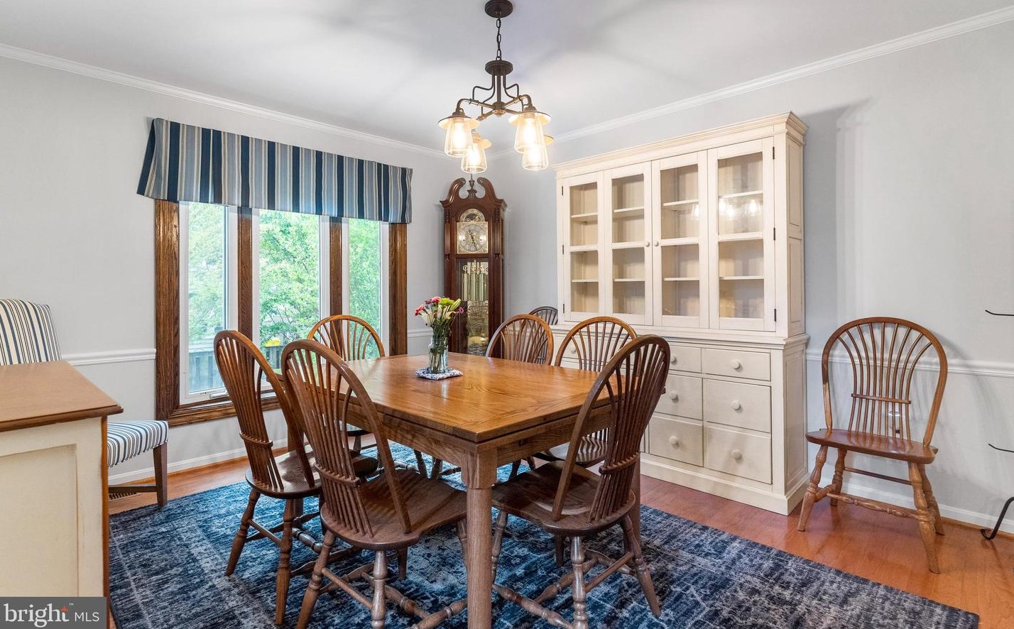 1849 Queens Ct, Crofton MD  21114-2628 exterior