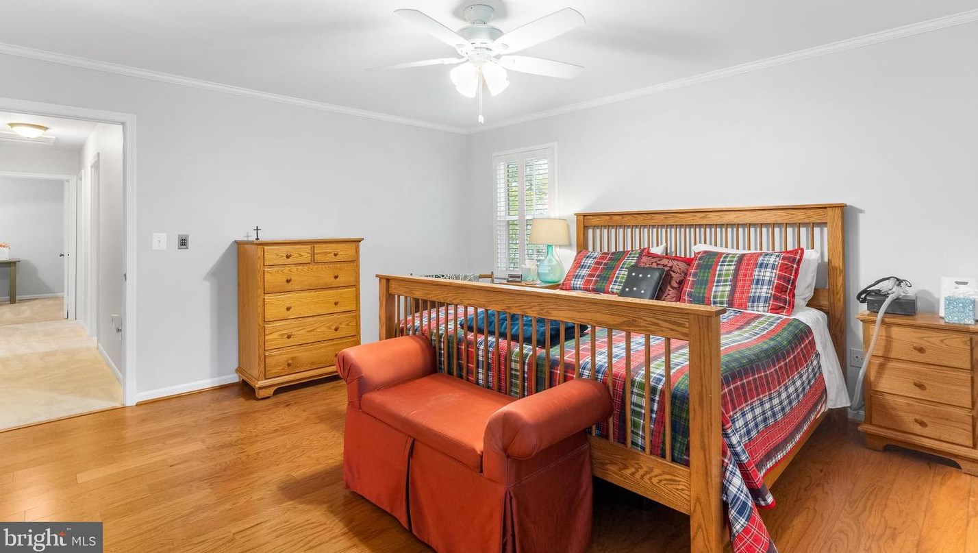 1849 Queens Ct, Crofton MD  21114-2628 exterior