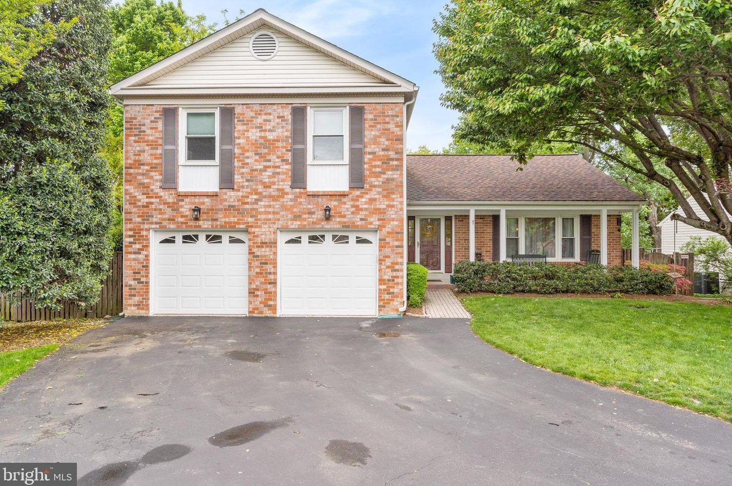 1849 Queens Ct, Crofton MD  21114-2628 exterior