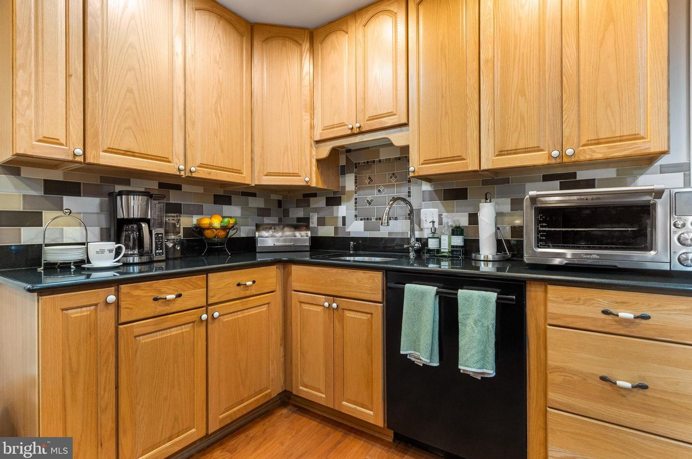 1849 Queens Ct, Crofton MD  21114-2628 exterior