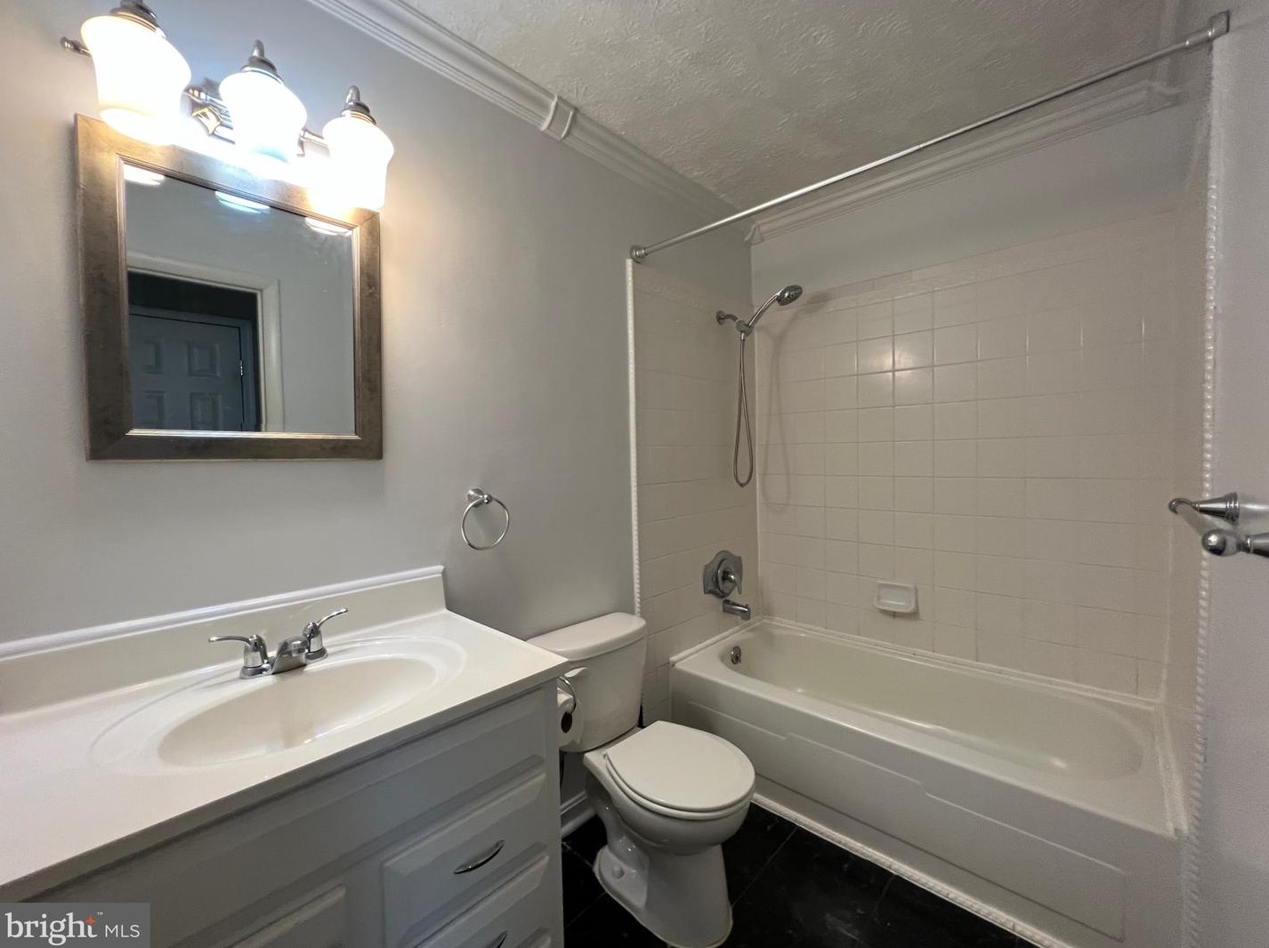 2058 Friendly Pl, Crofton MD exterior