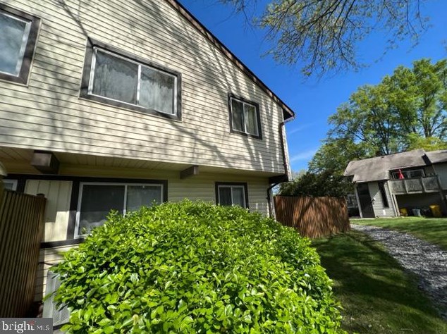 2058 Friendly Pl, Crofton MD exterior