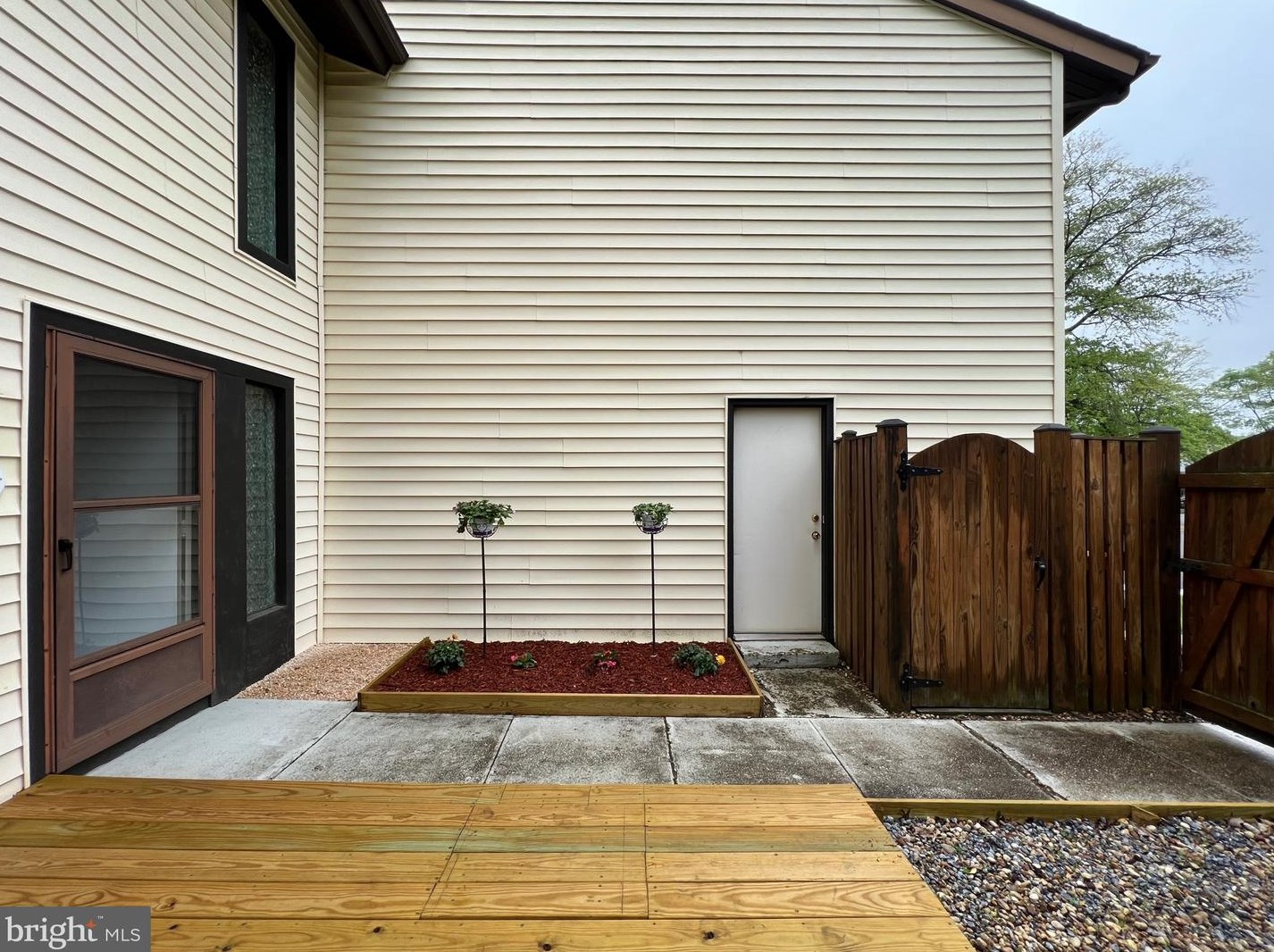 2058 Friendly Pl, Crofton, MD 21114-1602