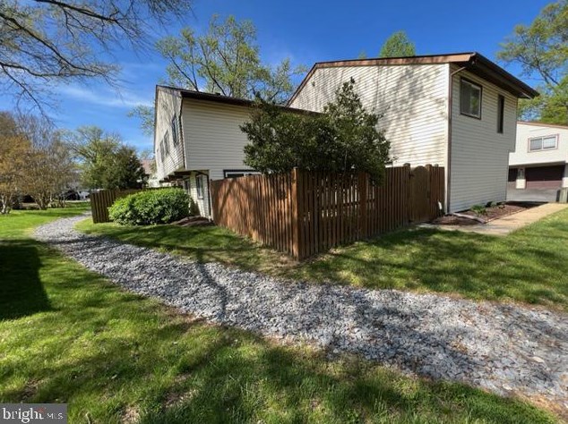2058 Friendly Pl, Crofton MD exterior