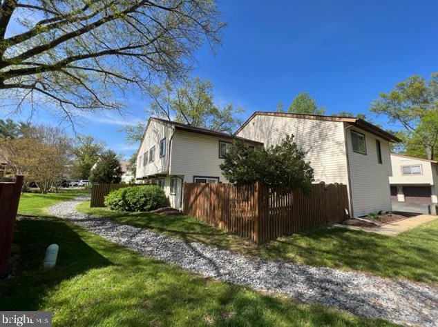 2058 Friendly Pl, Crofton MD exterior