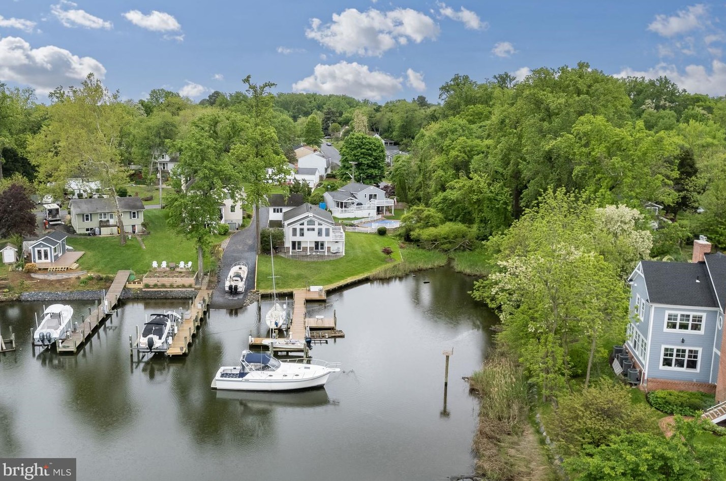 872 Doris Dr, Arnold, MD 21012