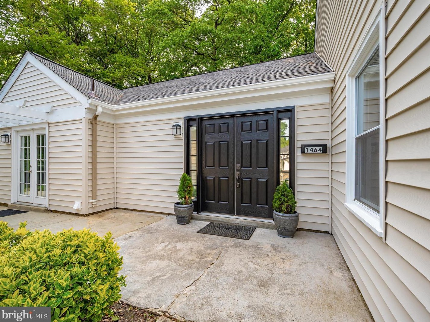 1464 Justin Pl, Crofton, MD 21114-2122