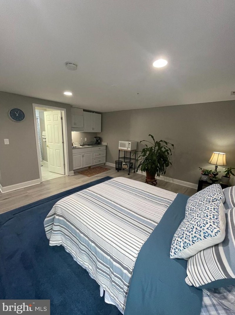 2568 Ambling Cir, Crofton MD  21114-2714 exterior