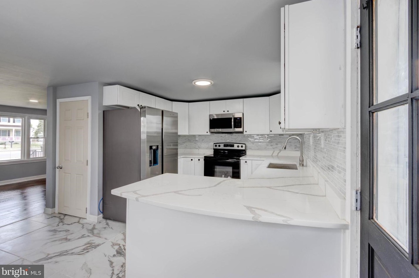 512 Church St, Baltimore MD  21225-3539 exterior