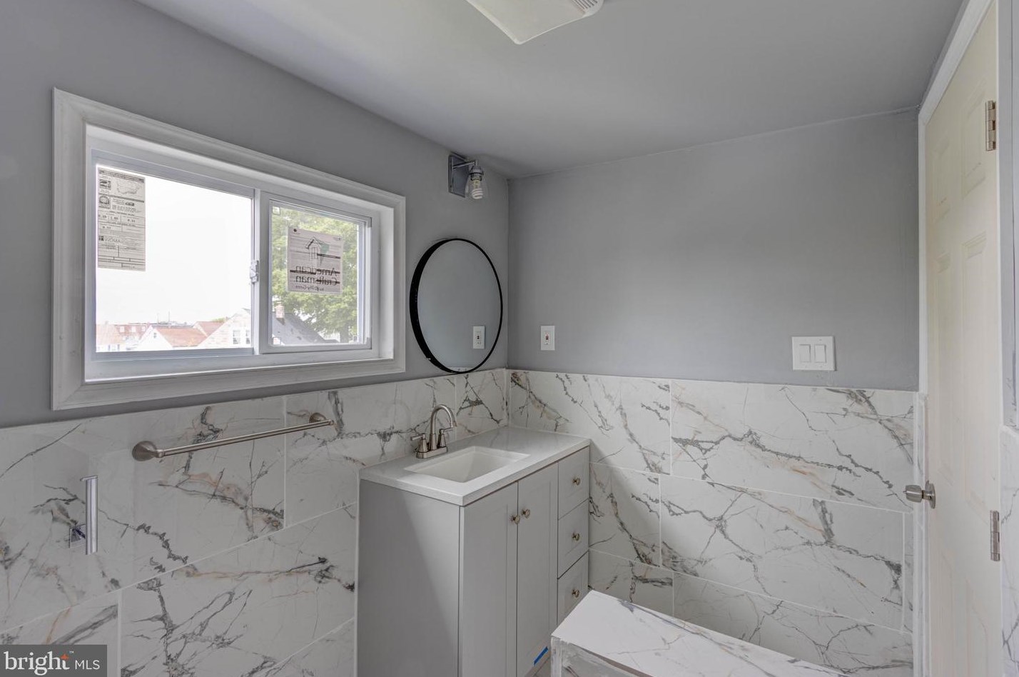 512 Church St, Baltimore MD  21225-3539 exterior