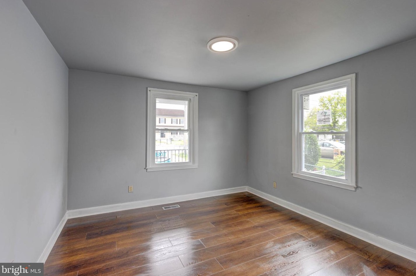 512 Church St, Baltimore MD  21225-3539 exterior