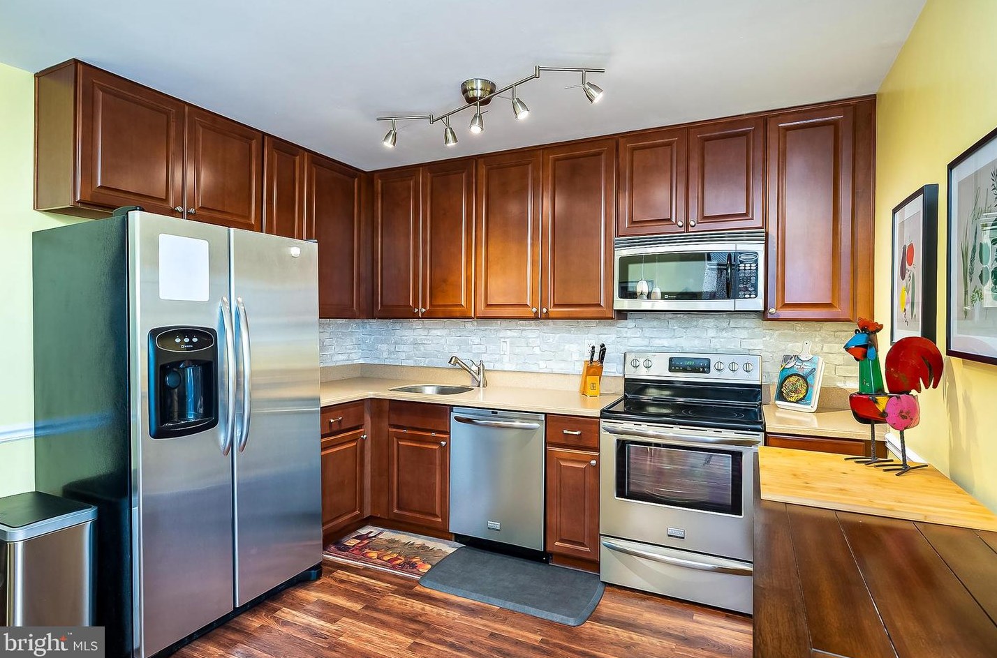 1442 Harwick Ct, Crofton MD 21114-1103 exterior