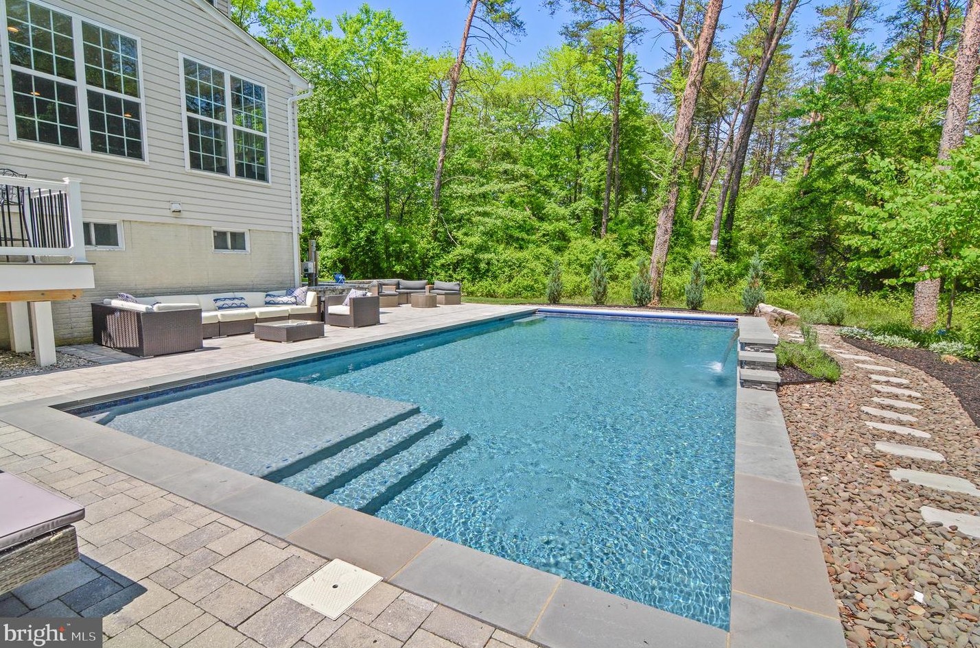 1534 Coldwater Reserve Xing, Severn MD 21144-3261 exterior