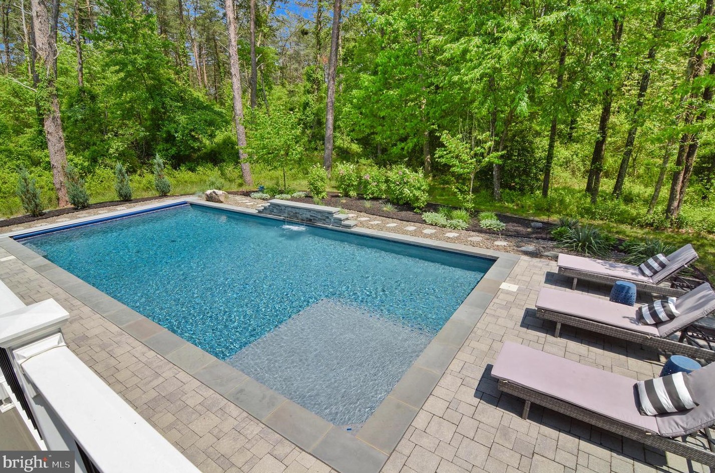 1534 Coldwater Reserve Xing, Severn MD 21144-3261 exterior