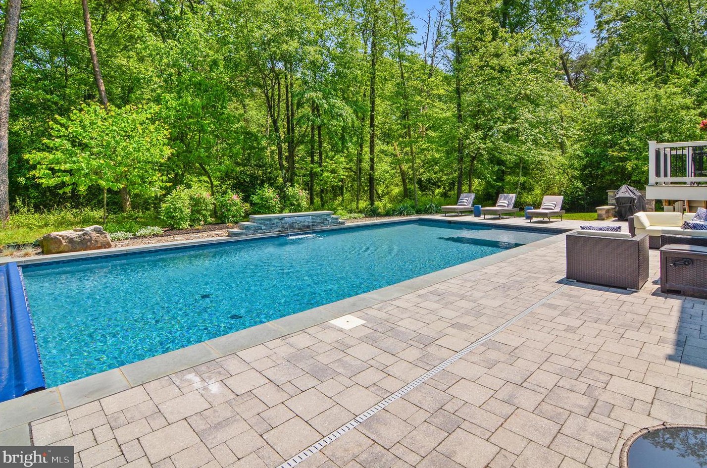 1534 Coldwater Reserve Xing, Severn MD 21144-3261 exterior