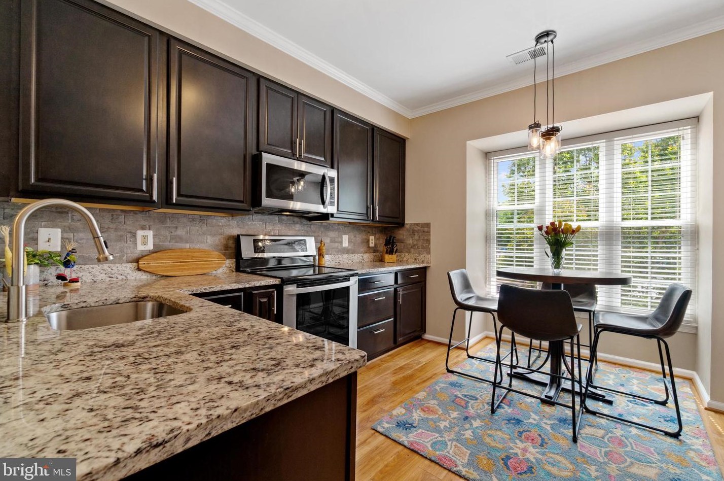 1142 Cranston Ct, Crofton MD 21114-3210 exterior