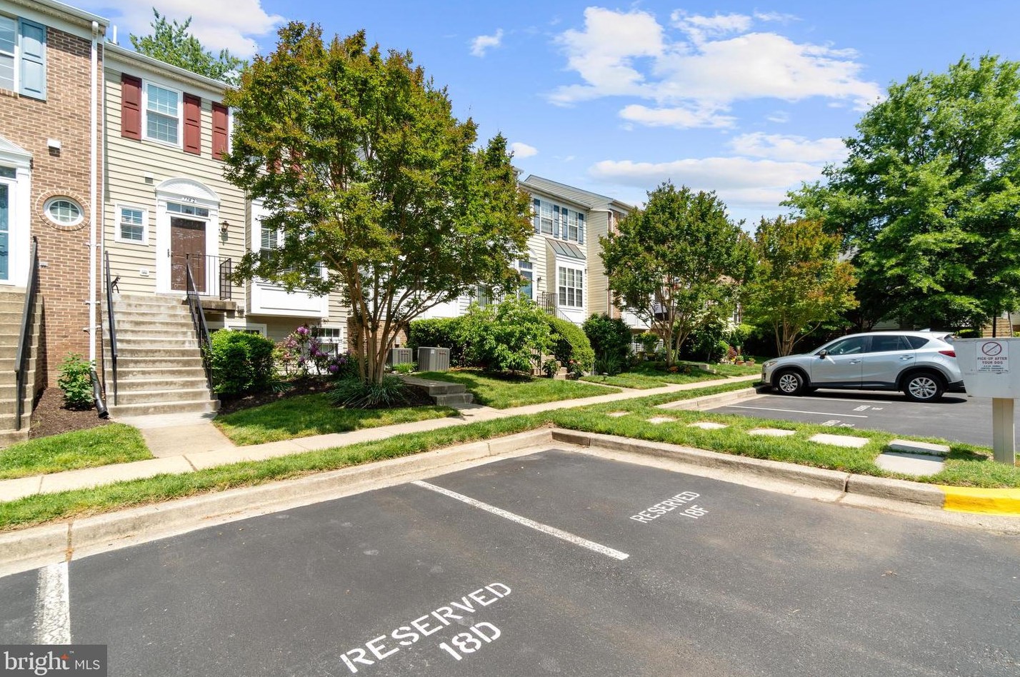 1142 Cranston Ct, Crofton MD 21114-3210 exterior