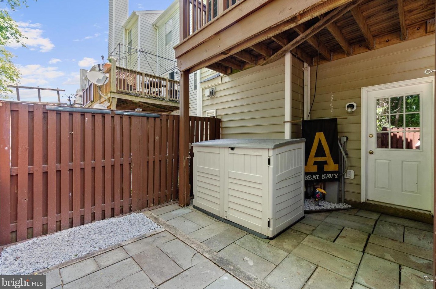 1142 Cranston Ct, Crofton MD 21114-3210 exterior