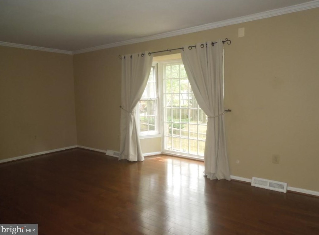 1644 Angus Ct, Crofton MD  21114-2002 exterior