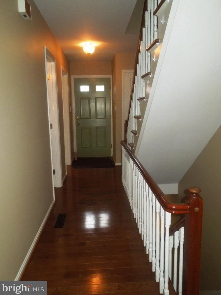 1644 Angus Ct, Crofton MD  21114-2002 exterior