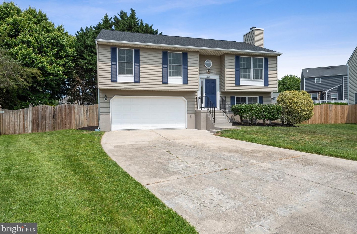 1004 Harting Farm Dr, Arnold, MD 21012