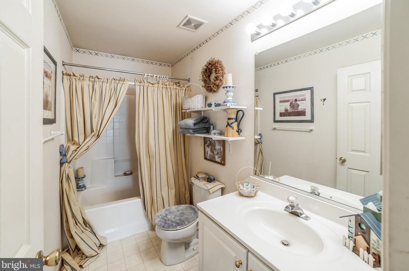 128 Lee Dr, Annapolis MD  21403-4014 exterior