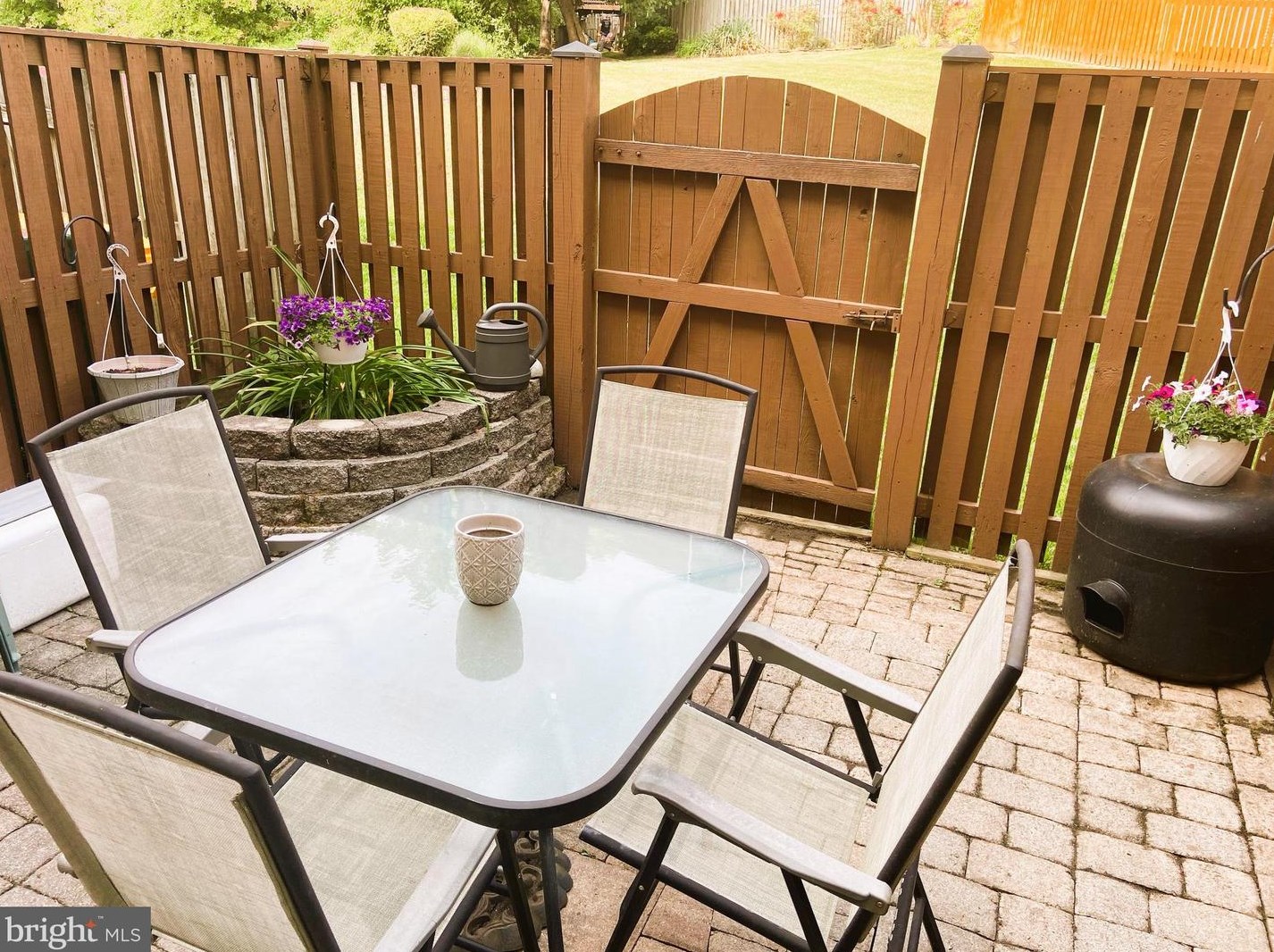 1990 Pawlet Dr, Crofton MD 21114-1687 exterior