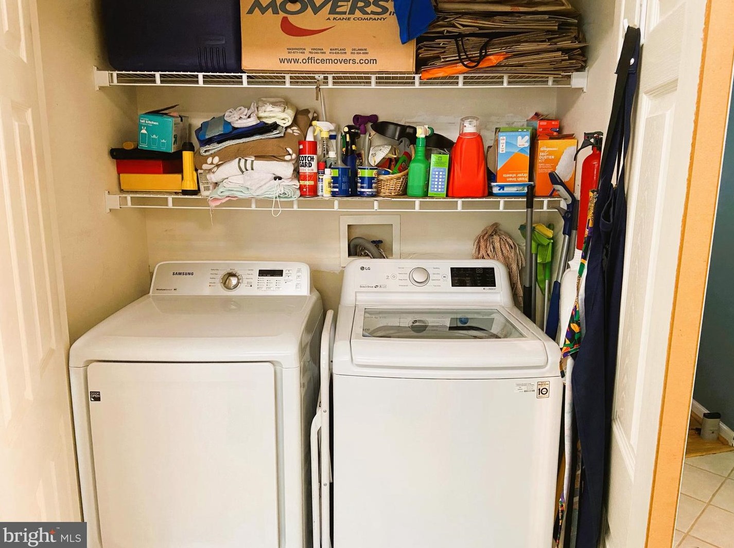 1990 Pawlet Dr, Crofton MD 21114-1687 exterior