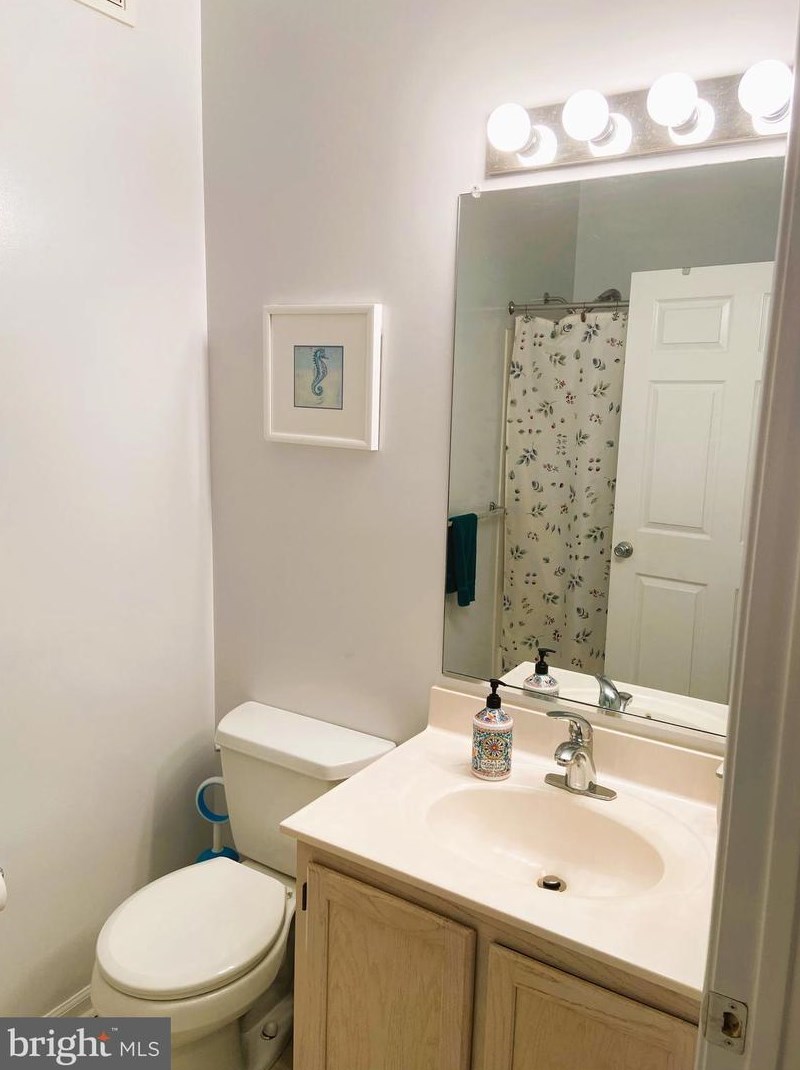 1990 Pawlet Dr, Crofton MD 21114-1687 exterior