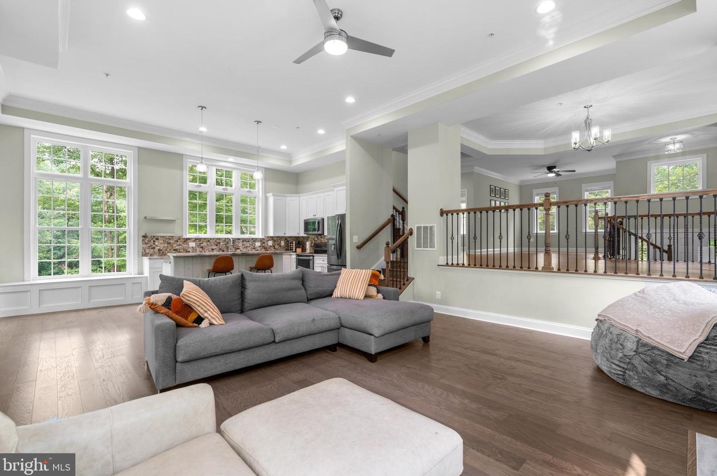 7167 Ohio Ave, Baltimore MD  21076-1129 exterior