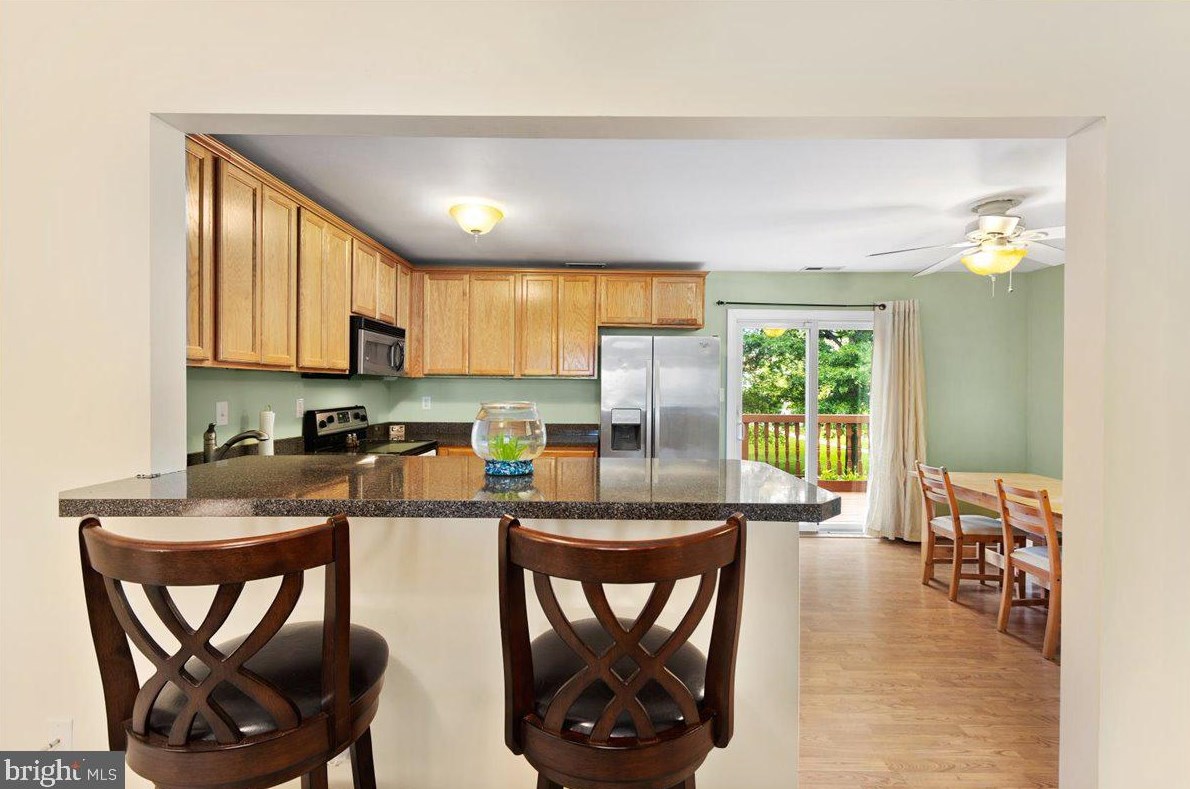 1404 Mara Vis Ct, Crofton MD 21114-1132 exterior