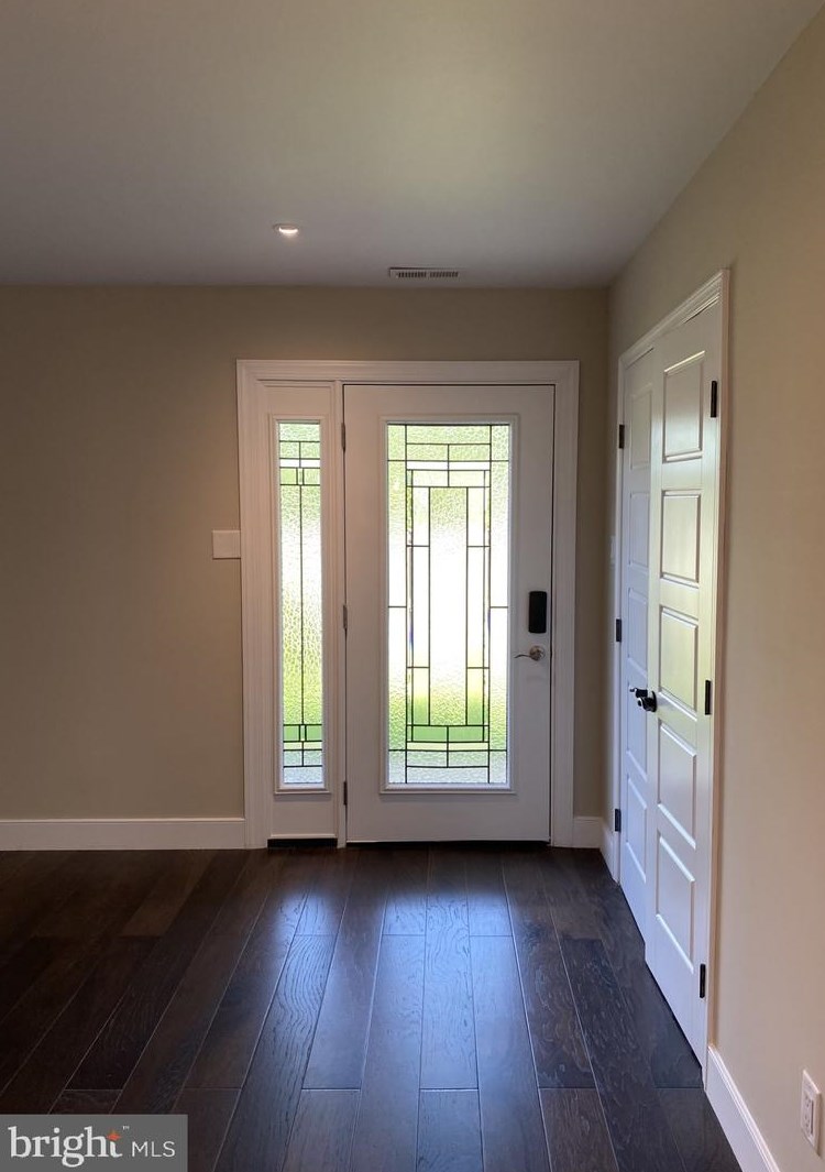 1914 Everglade Ct, Crofton MD 21114-1700 exterior