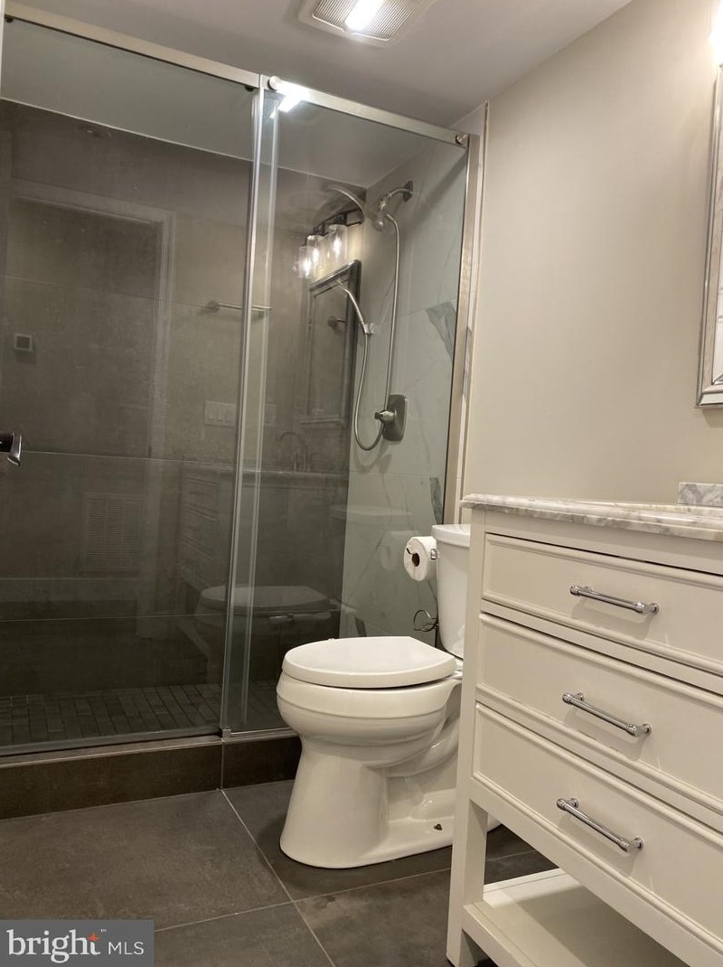 1914 Everglade Ct, Crofton MD 21114-1700 exterior