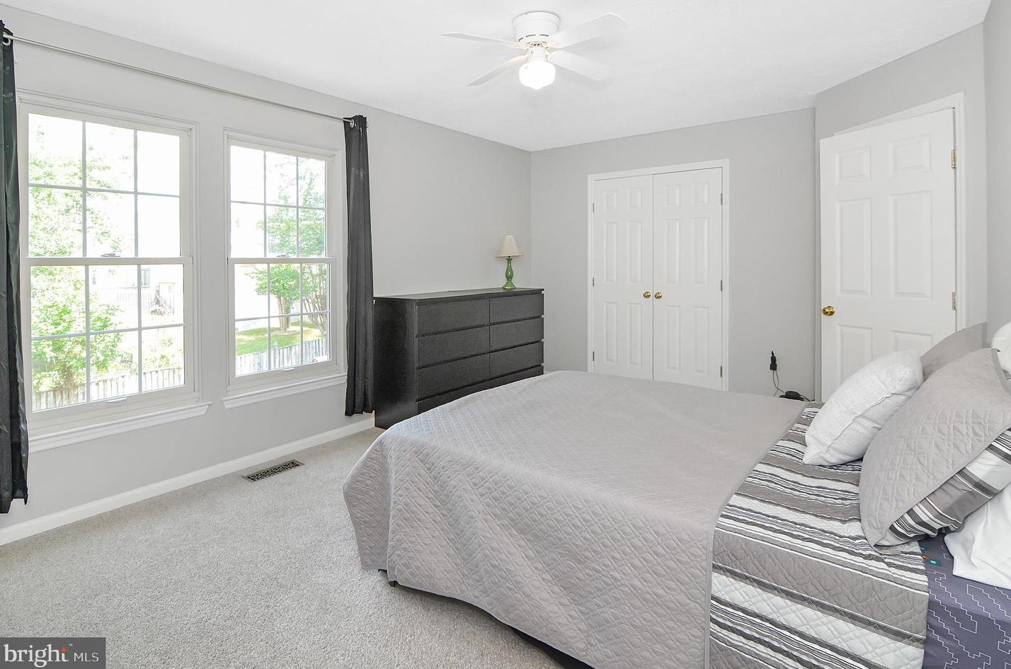 7850 Crossbay Dr, Severn MD 21144-1664 exterior