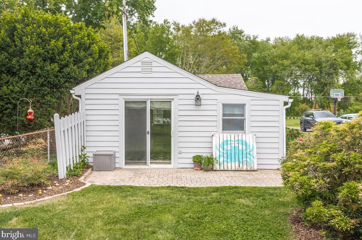 2040 Poplar Ridge Rd #a, Riviera Beach, MD 21122