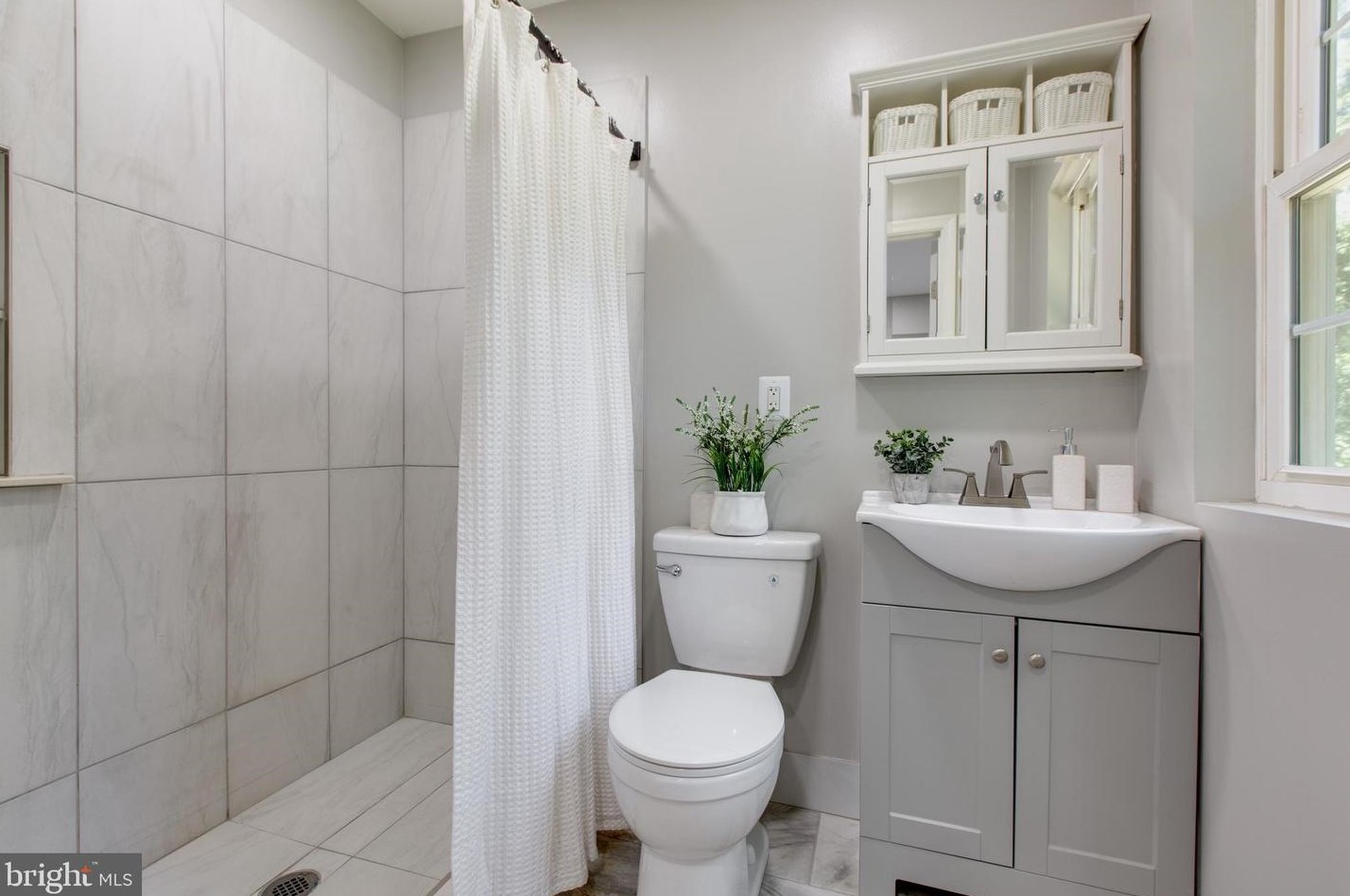 1062 Minnetonka Rd, Severn MD 21144-1139 exterior