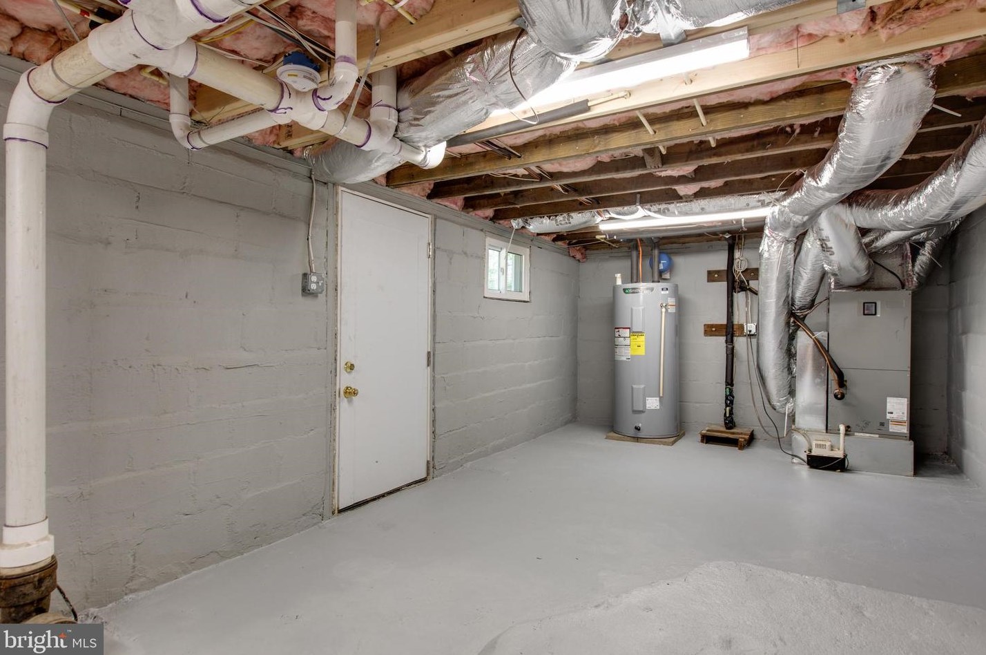 1062 Minnetonka Rd, Severn MD 21144-1139 exterior