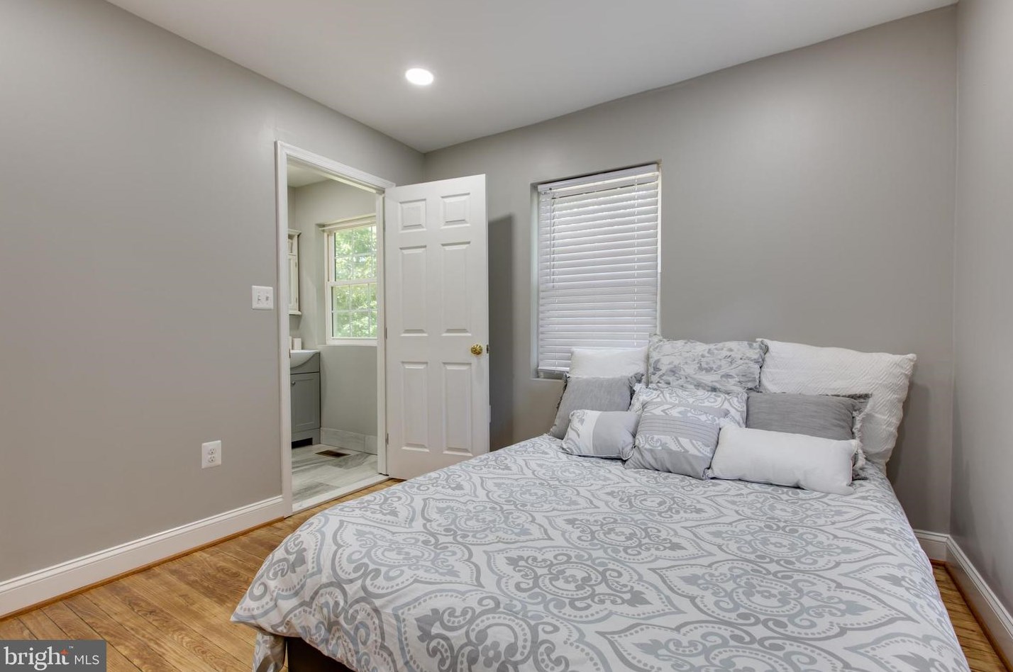 1062 Minnetonka Rd, Severn MD 21144-1139 exterior