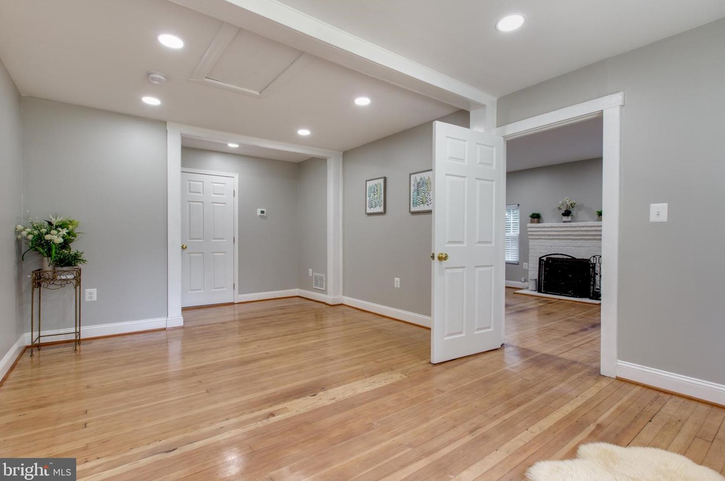 1062 Minnetonka Rd, Severn MD 21144-1139 exterior