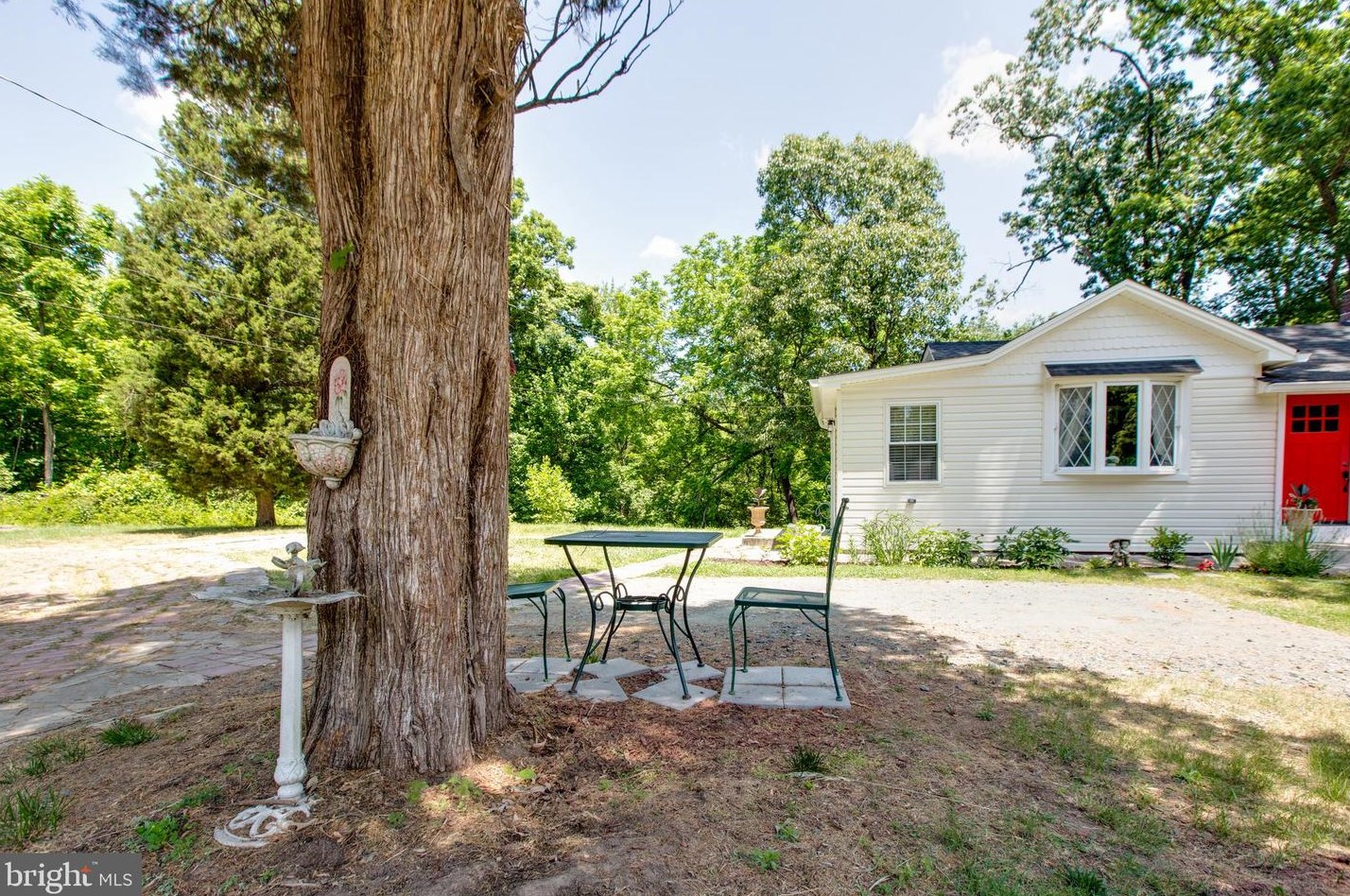 1062 Minnetonka Rd, Severn MD 21144-1139 exterior