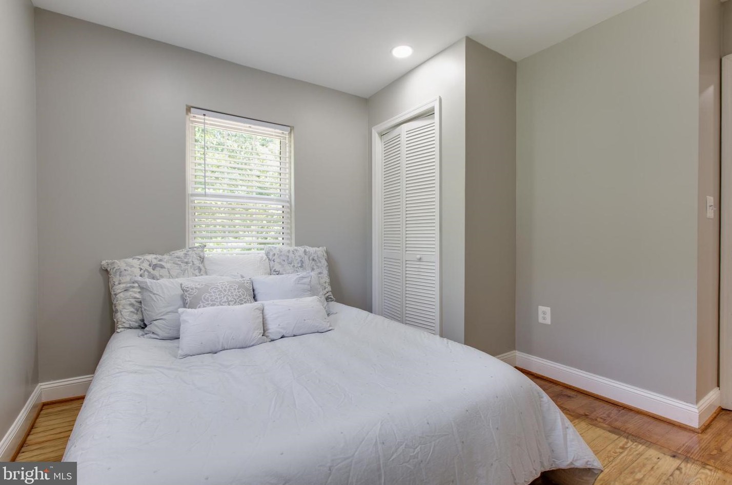 1062 Minnetonka Rd, Severn MD 21144-1139 exterior