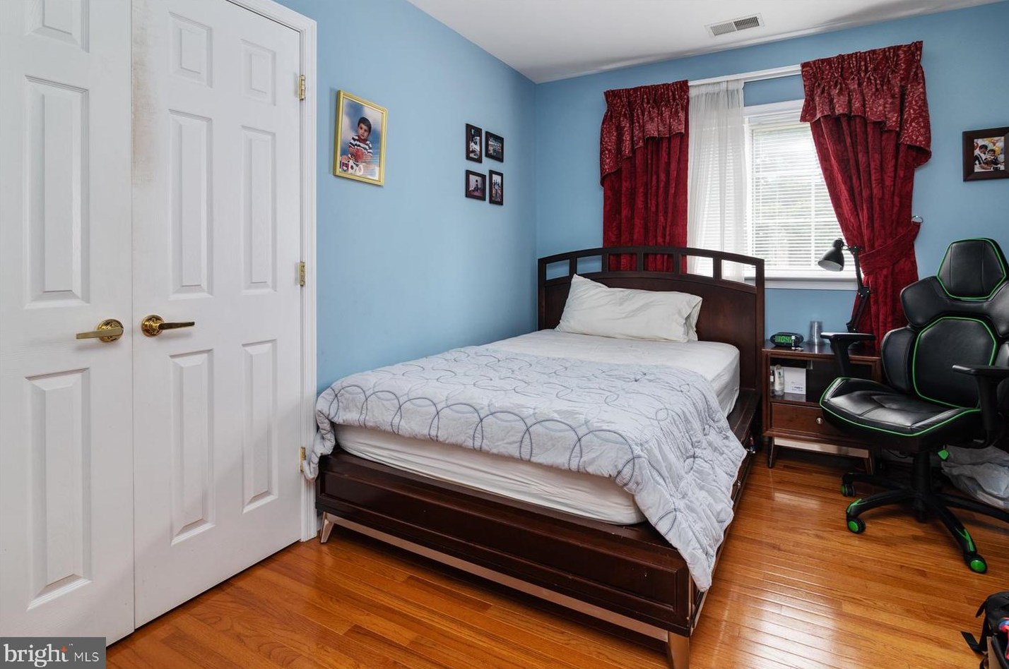 1705 Braddock Dr, Crofton MD  21114-3259 exterior