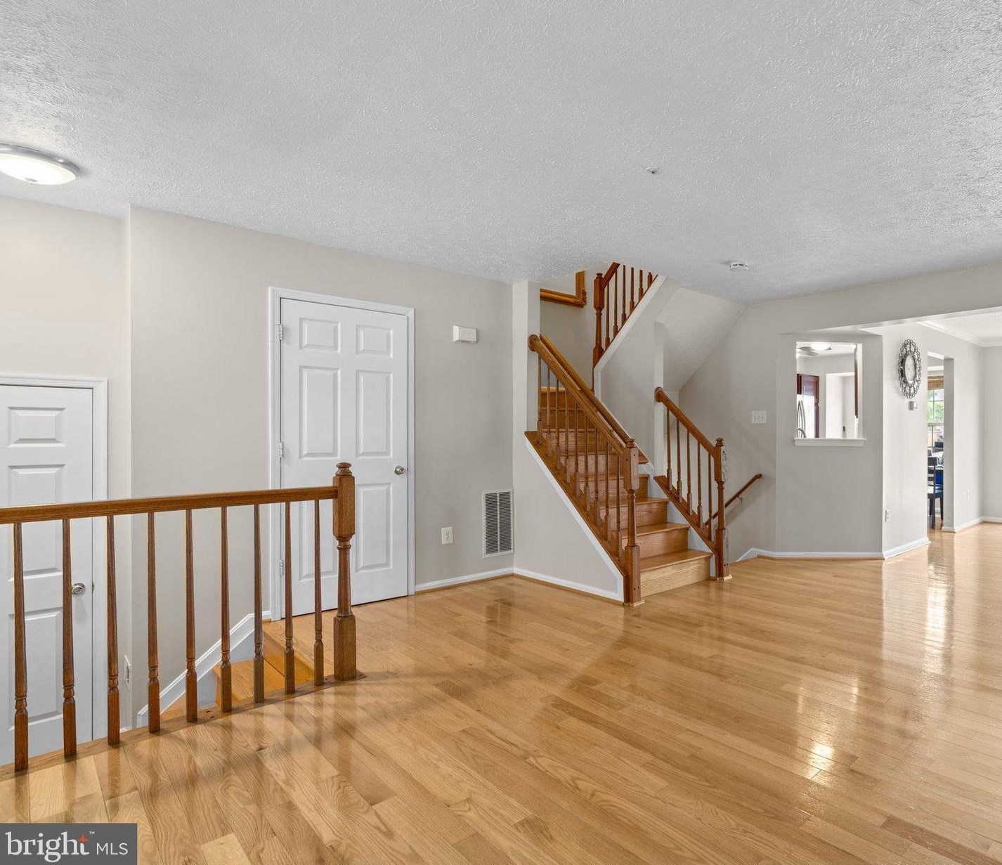 312 White Rocks Ct, Riviera Beach, MD 21122