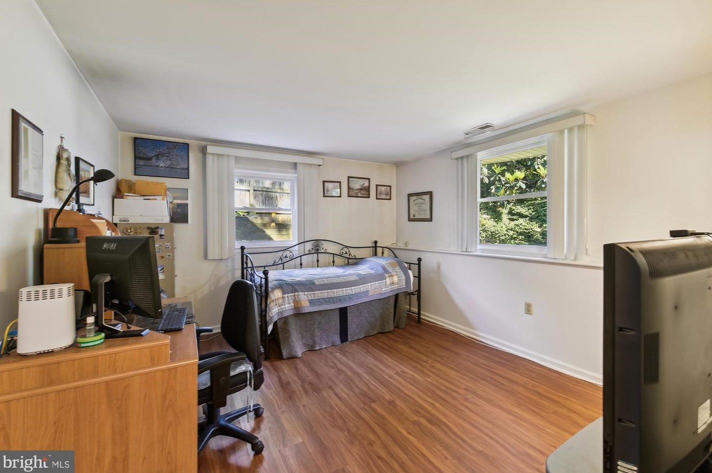 1528 Endsley Pl, Crofton MD 21114-1509 exterior