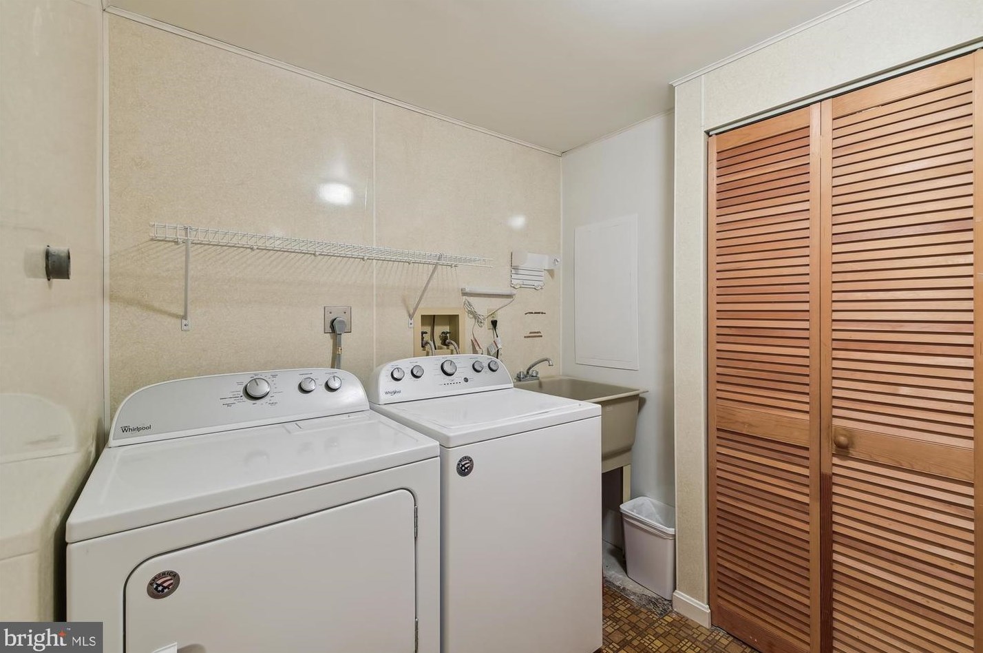 1528 Endsley Pl, Crofton MD 21114-1509 exterior