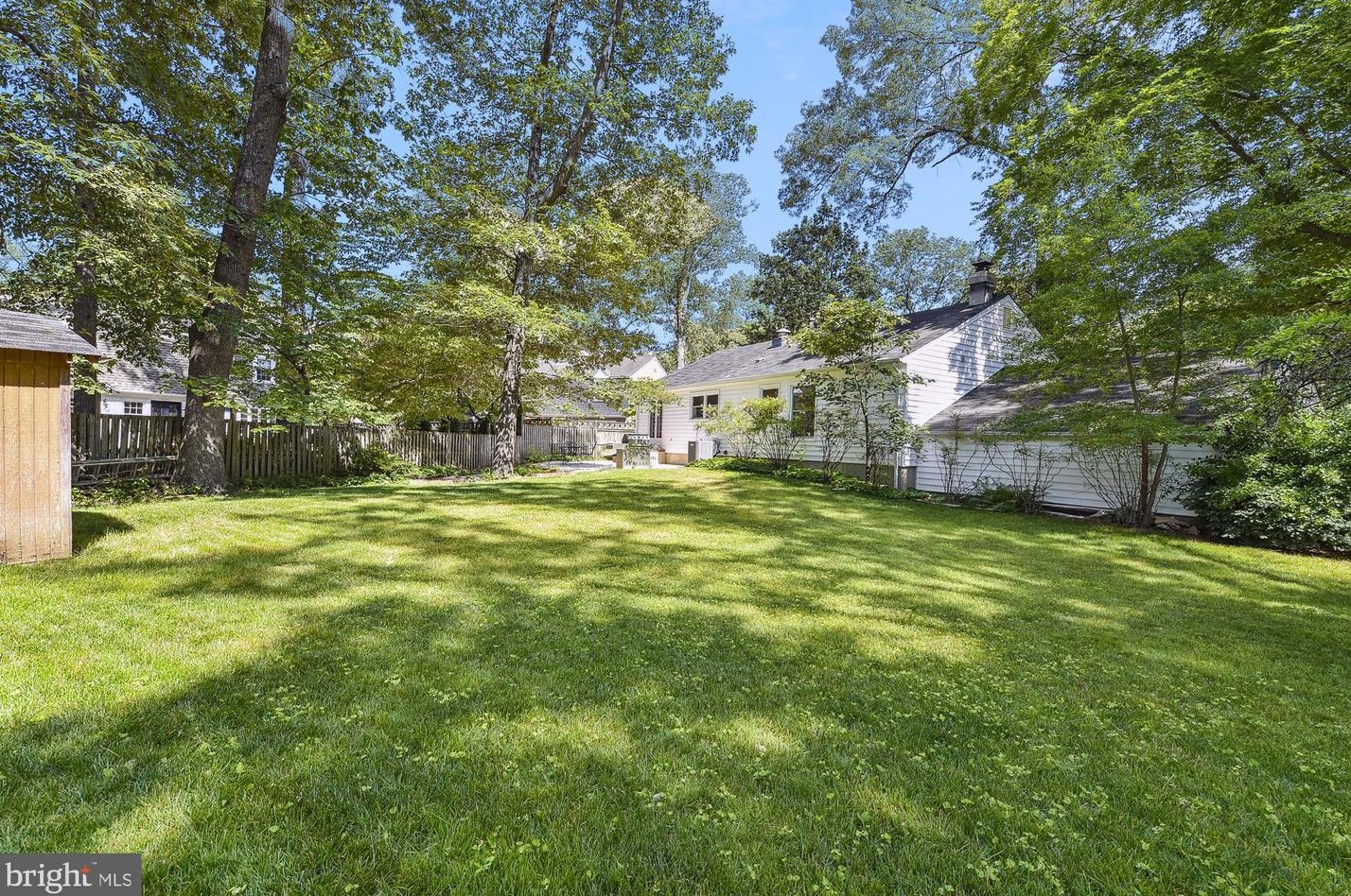 1528 Endsley Pl, Crofton MD 21114-1509 exterior