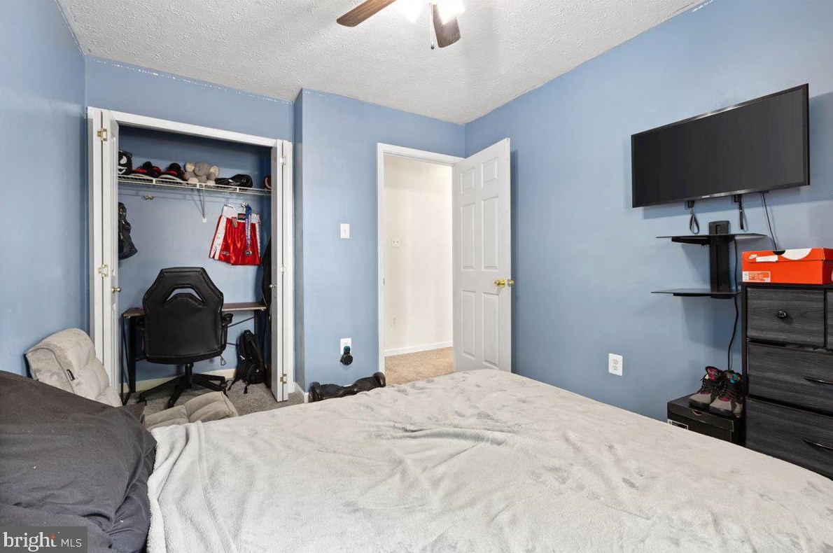 1720 Carriage Lamp Ct, Severn MD 21144-6802 exterior