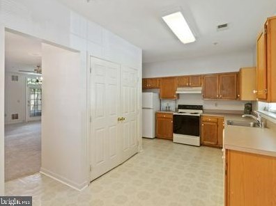 1900 Pawlet Dr, Crofton MD  21114-1687 exterior