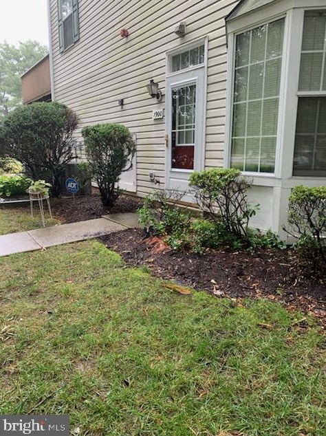 1900 Pawlet Dr, Crofton MD  21114-1687 exterior